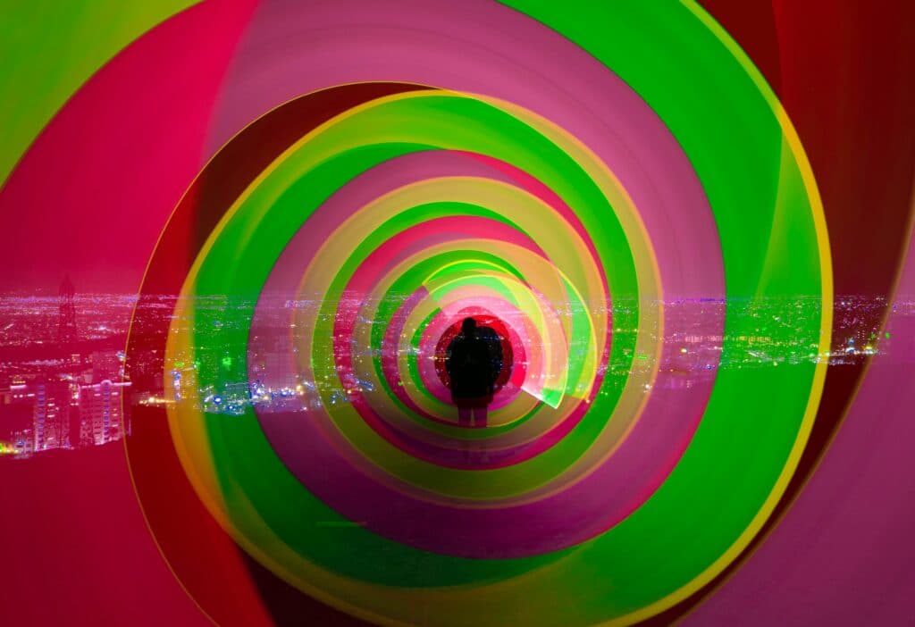 How to create interactive visual effects on a website?