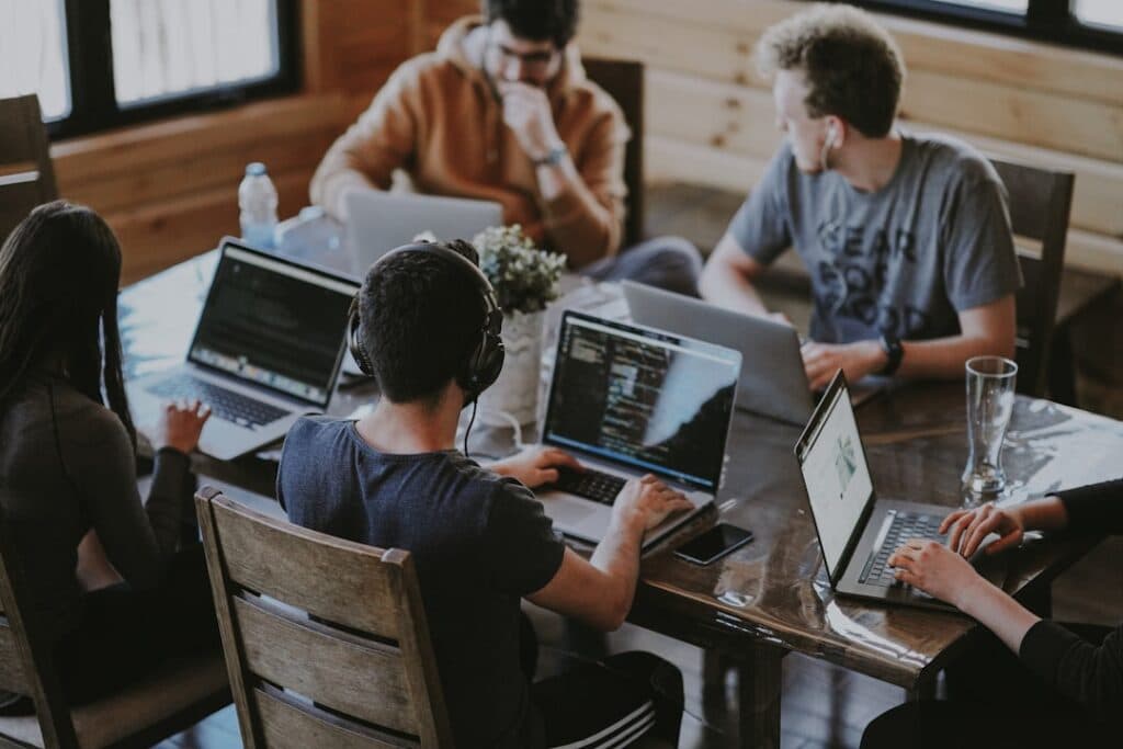 Custom software or off-the-shelf tool: when a dedicated system makes sense